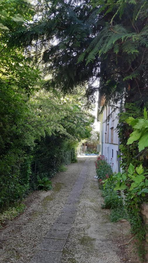 1 Chambre Double "Le Devenir" Saint-Julien-les-Villas Εξωτερικό φωτογραφία